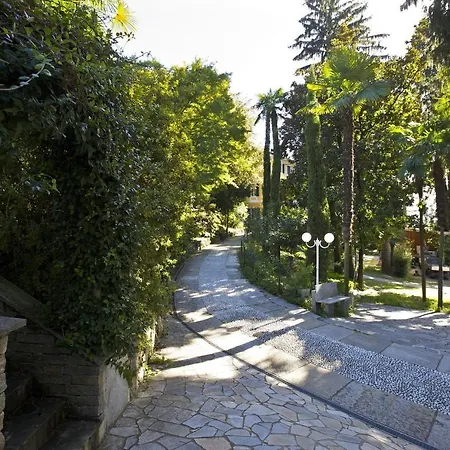 Belvedere In Ghiffa